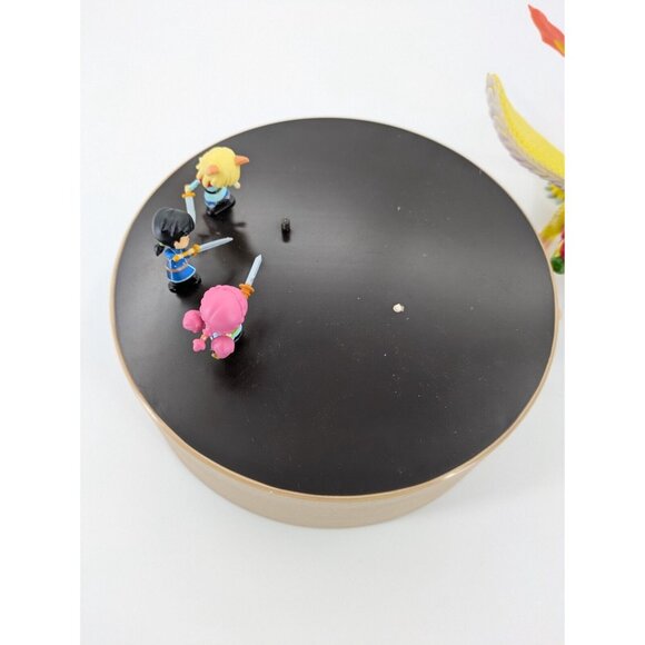 Ni No Kuni II 2 Collector's‎ Edition Chibi Rotating Mechanical Diorama - Picture 8 of 11